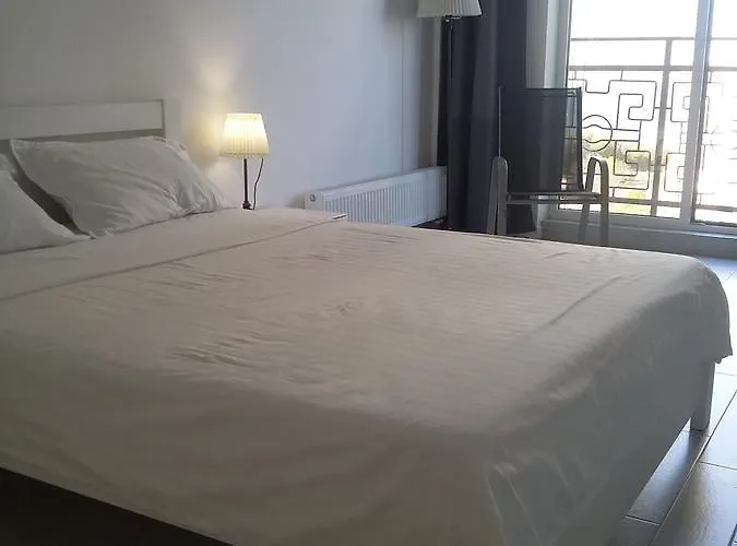 Apartman Arcadia Kadorr 8 *