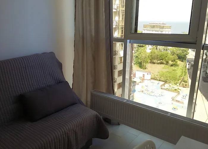 Arcadia Kadorr 8 Odessza