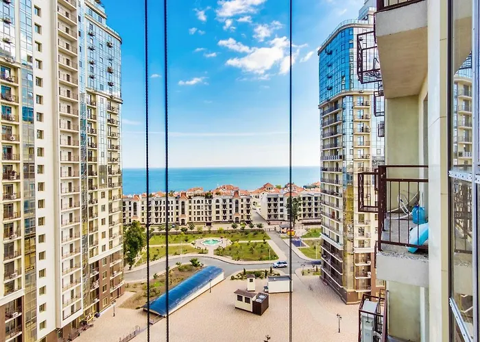 Arcadia Kadorr 8 Odessza